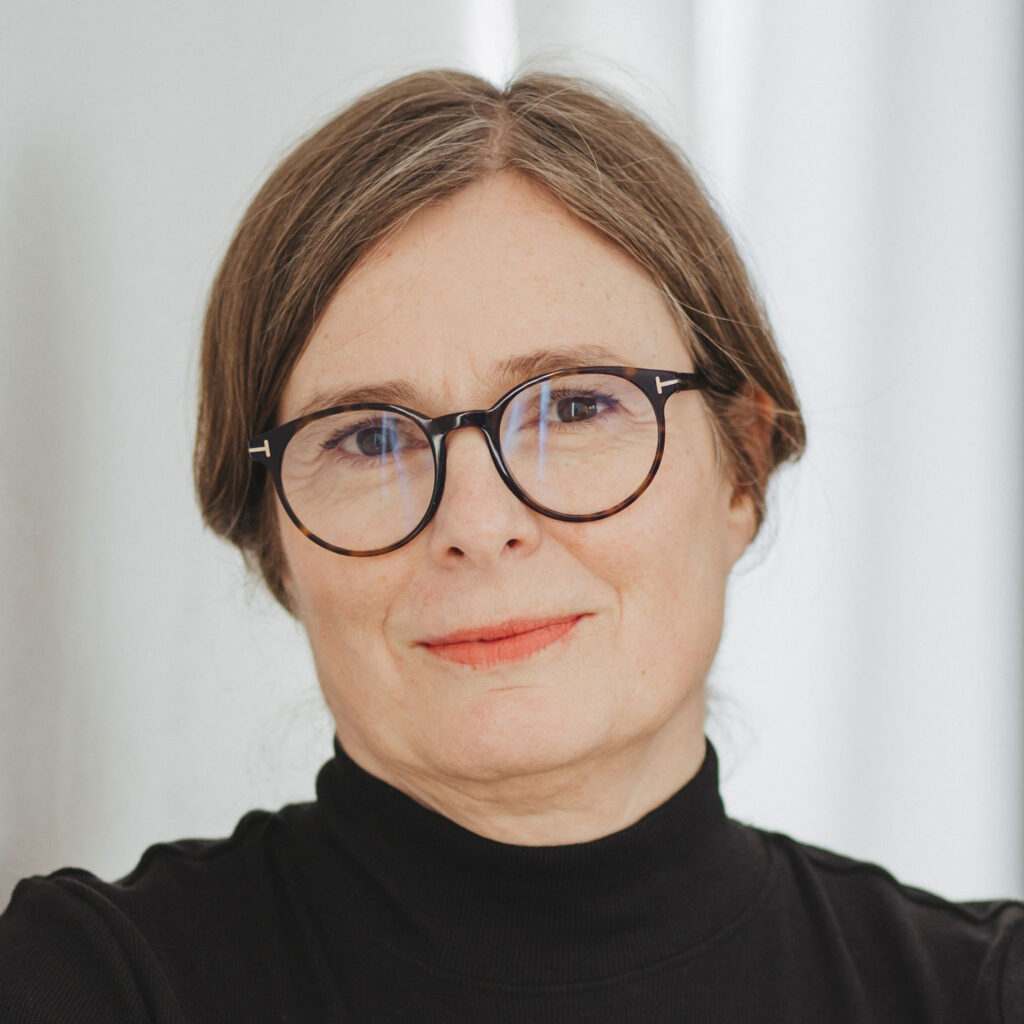 Portrait der Ulmer Autorin Silke Knäpper